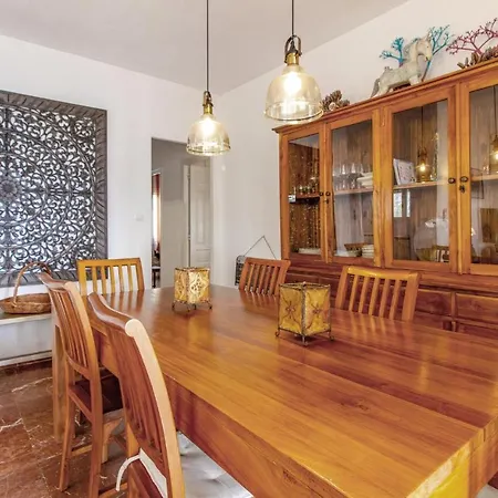 Cozy In Campello With Swimming Pool Carrer del Mar